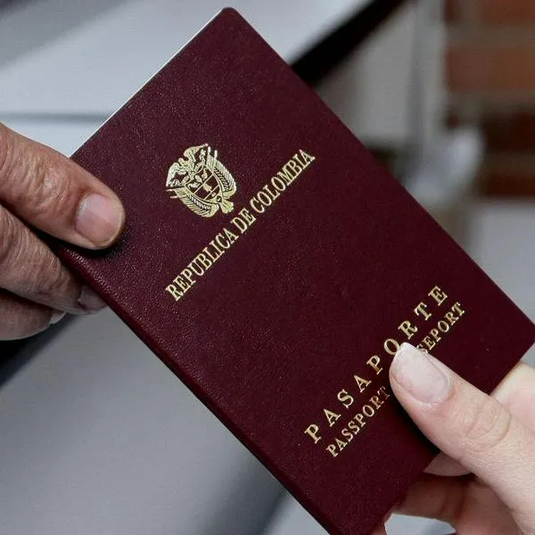 Thomas Greg & Sons no continuarán con contrata de pasaportes