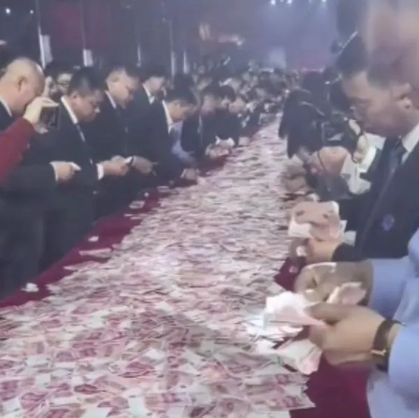 Empresa en China hizo competencia entre trabajadores y repartió $ 34.000 millones