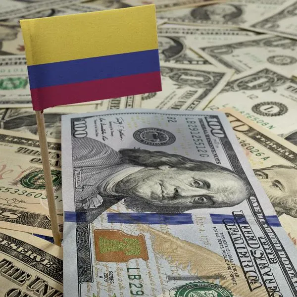 Por qué es mejor ahorrar en dólares desde Colombia en 2025: hay varios beneficios
