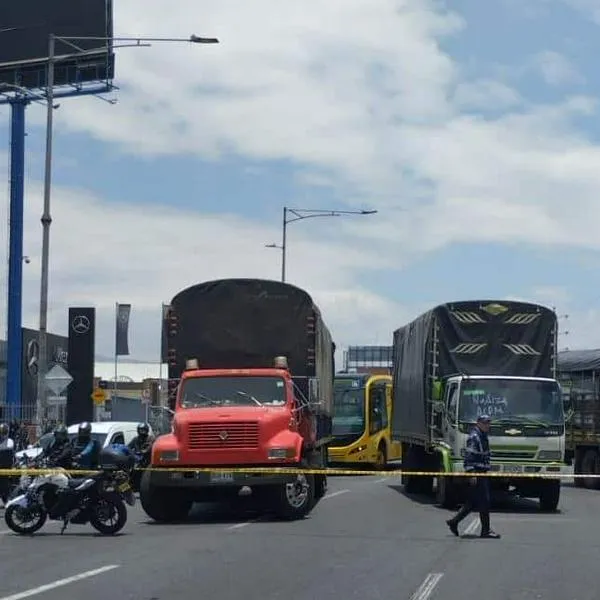 Camioneros advierten al Gobierno de que habrá paro si sube el diésel: hay fecha