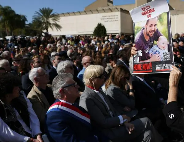 Hamás divulga los nombres de los tres secuestrados que entregará el sábado