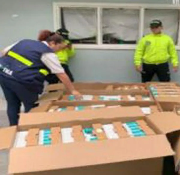 Invima retira del mercado más de 500.000 productos ilegales que representaban un riesgo para los colombianos