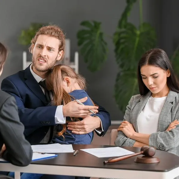 Custodia de hijos ya no sería solo de mujeres, según abogados de Integrity Legal