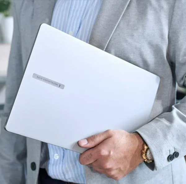Portátil Asus ExpertBook P5: tiene incluida inteligencia artificial