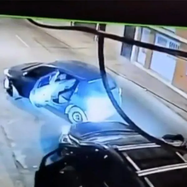 Joven en Bogotá sufrió violenta golpiza por oponerse al robo de su camioneta. Le dispararon 2 veces y lo golpearon en la cabeza. 
