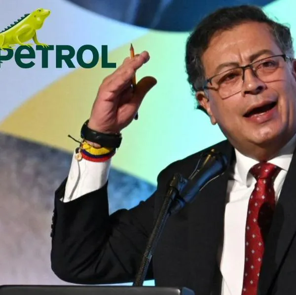 Gustavo Petro cuestionó al ministro Andrés Camacho por anuncio de Ecopetrol sobre continuidad de sus operaciones de ‘fracking’ en Estados Unidos.