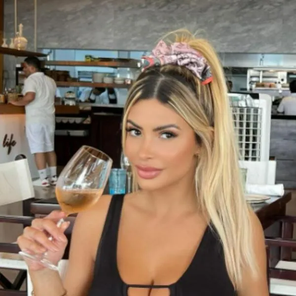 Janaína Prazeres pide hombre que gane 20 millones al decir que es la más bella