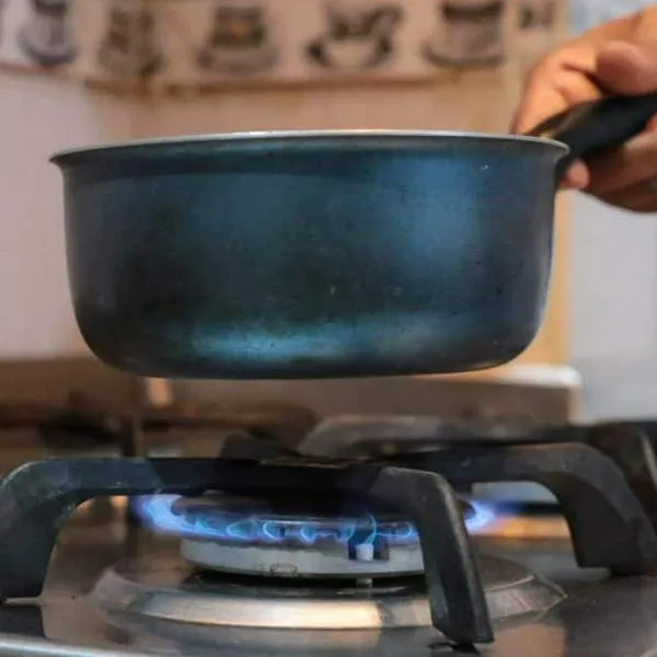 La empresa Vanti confirmó una dura noticia y subirá las tarifas del gas en Colombia desde febrero y no habrá marcha atrás. Golpe al bolsillo.