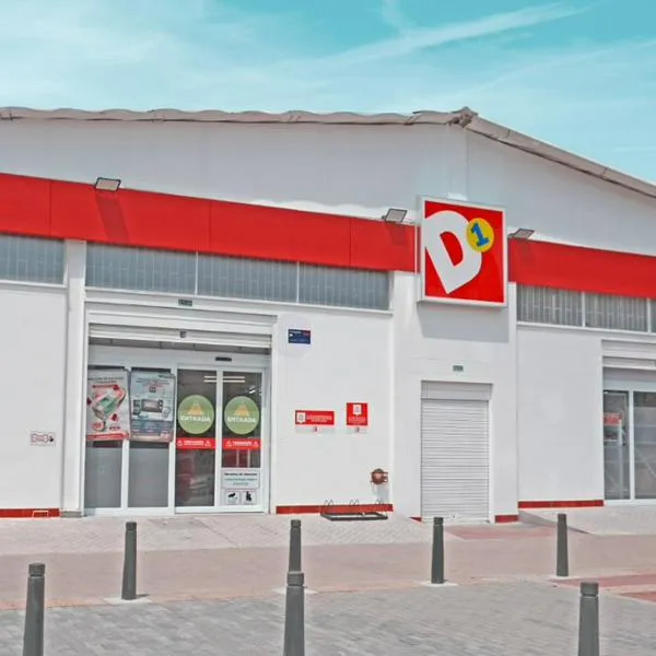 D1 vender calculadora científica barata ($ 10.900) para empezar el colegio
