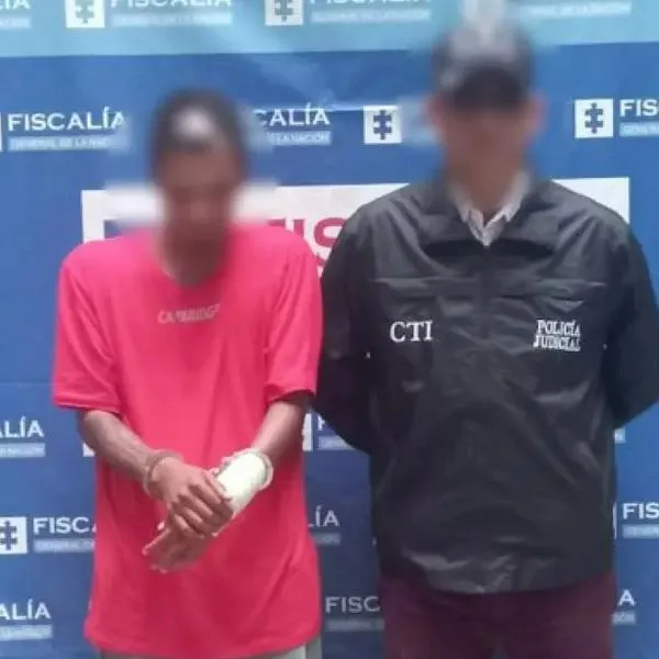 Padrastro en Medellín habría matado a bebé de 2 años y dijo que cayó de la cama