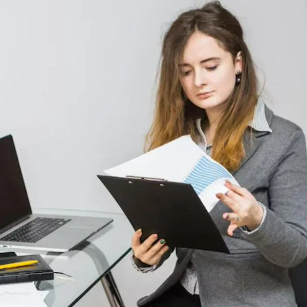 Empresas en Colombia están sufriendo con tendencias en las empresas y se han presentado muchas renuncias recientemente. 