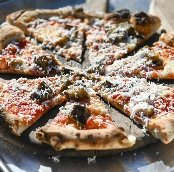 Promoción de pizza para este fin de semana. 