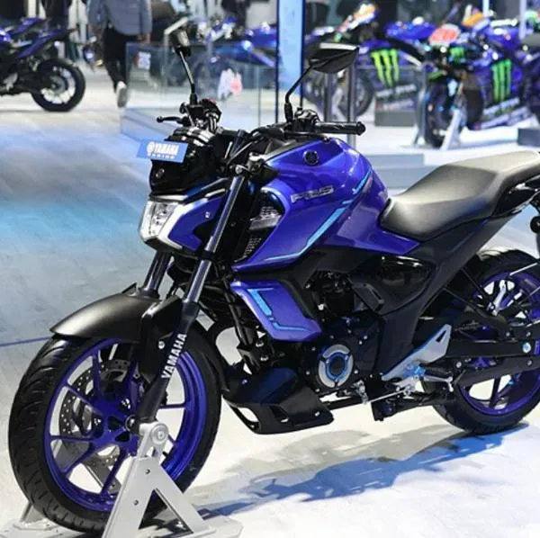 Yamaha FZ-S: la marca japonesa lanzó nueva moto híbrida con autonomía de 483 kilómetros y precio atractivo de seis millones de pesos.