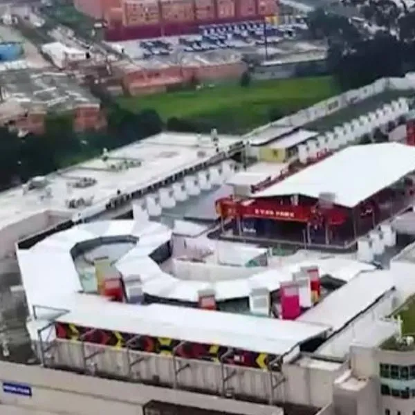 Centro comercial alista sorpresa a clientes para San Valentín