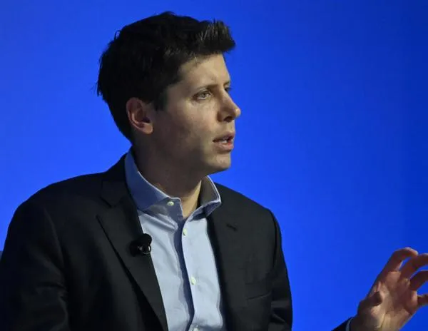 Elon Musk e inversores buscan hacerse con el control de OpenAI