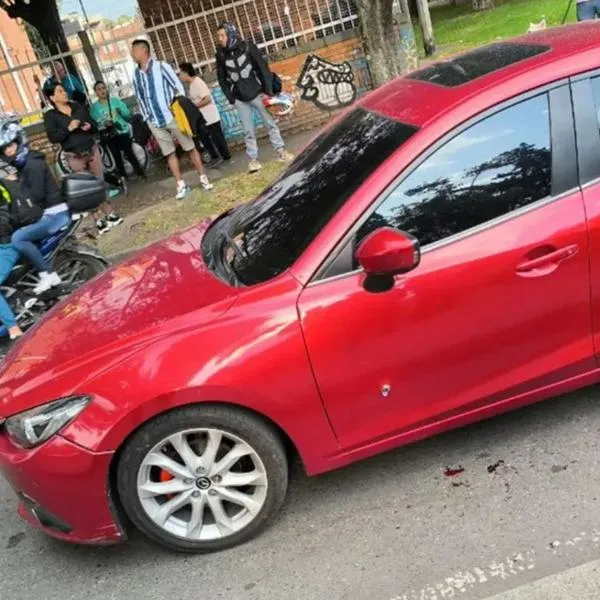 Muestran foto de Yina Medina, mamá de la niña de 4 años que murió durante ataque de sicariato en Bogotá. 