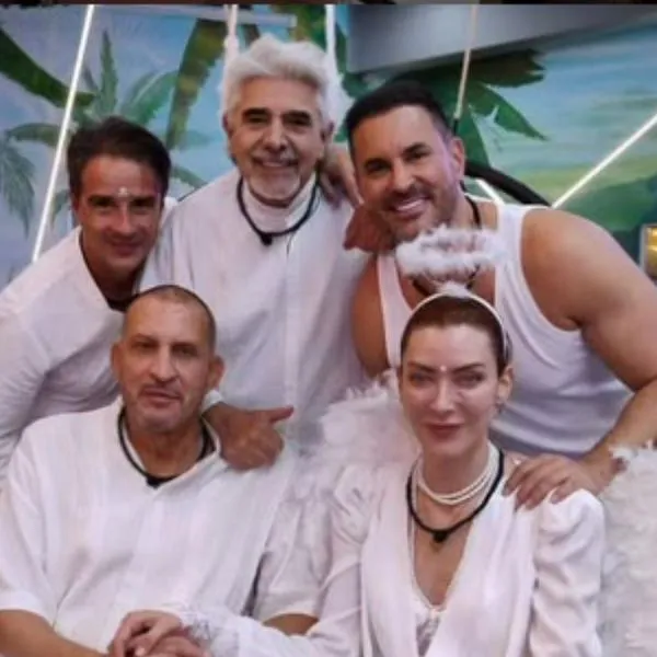 Camilo Trujillo, de 'La casa de los famosos', levantó su toalla y mostró de más