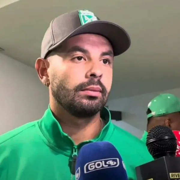Edwin Cardona se molestó con periodista que le dijo jugador retirado