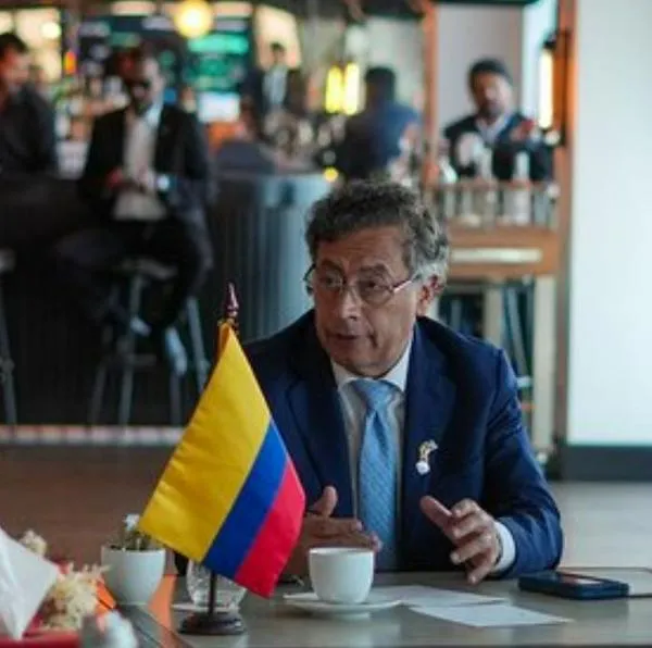 Gobierno haría jugada e impuestos por conmoción interior podrían ser permanentes