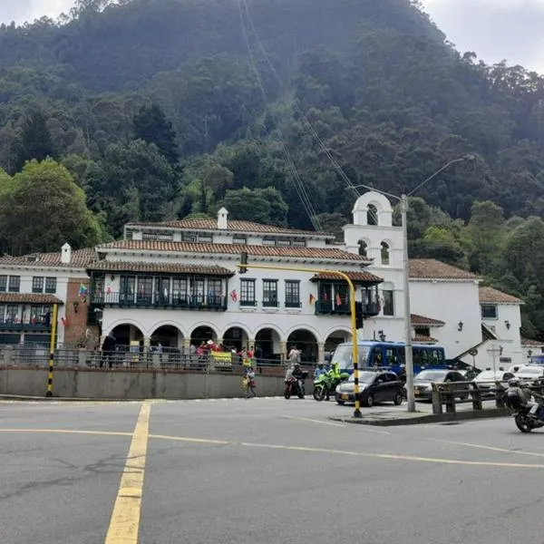 Dramático robo cerca de Monserrate contra conductor en la avenida Circunvalar: "Perdí mucha sangre, me destruyeron la nariz". 