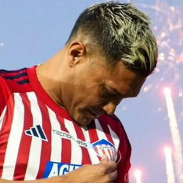 Teófilo Gutiérrez desata polémica en su presentación con Junior