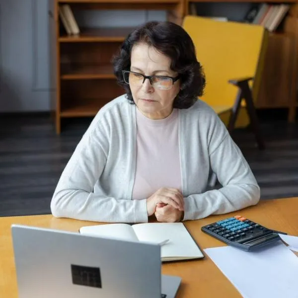 Cómo es el pago extra para pensiones en Colombia, por ahorro en fondos privados