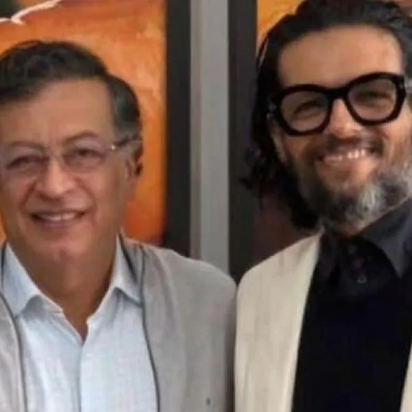 Petro otorgó nacionalidad colombiana al cantante Robby Draco Rosa hoy en Bogotá
