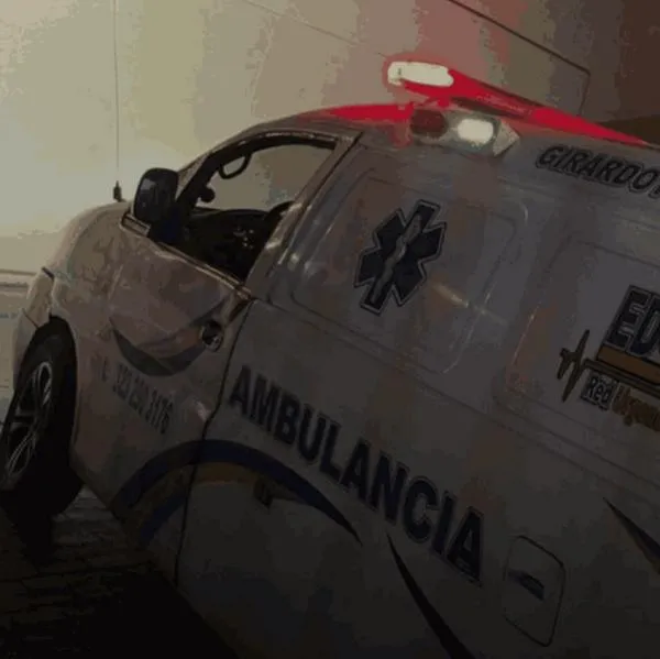 Hombre sobrevive al caer desde el séptimo piso de un edificio en Girardot