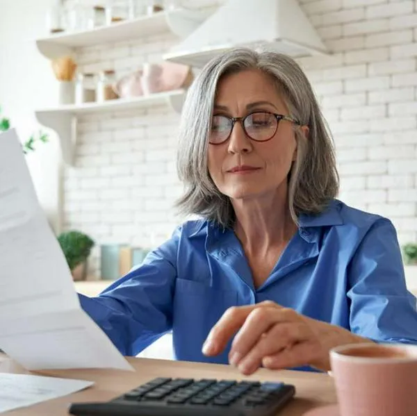 Foto de pensionados, en nota de qué pasa si se tienen 1500 semanas cotizadas en Colombia: así queda la pensión