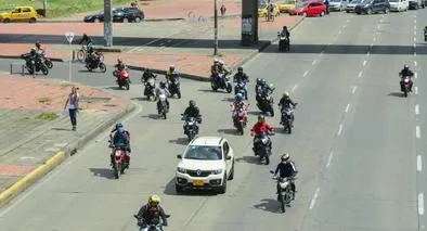 Soat para motos en 2025: habrá descuento para AKT, Honda, Bajaj y más modelos
