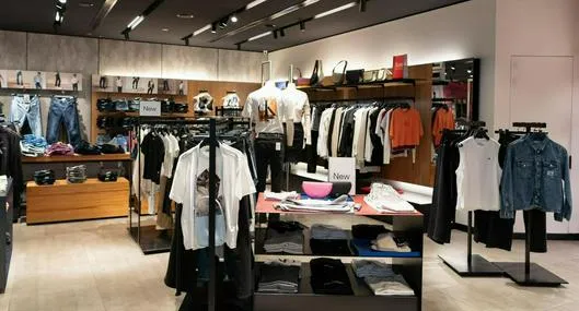 Forever 21 se quebró y cerrará casi 200 tiendas; el negocio entró en quiebra y habrá más cierres.