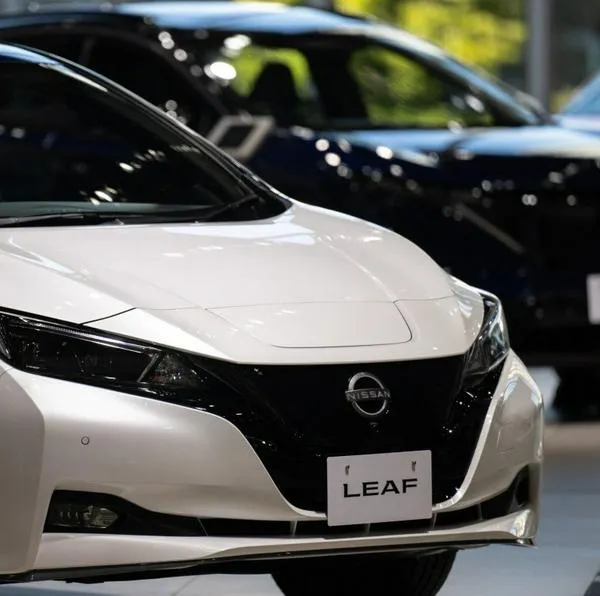 Sociedad de Nissan con Tesla.