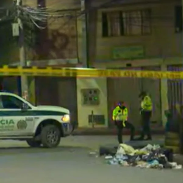 Balacera en Kennedy (Bogotá): dos muertos y dos policías heridos por una riña. Incluso, se habla de una persecución en el norte.
