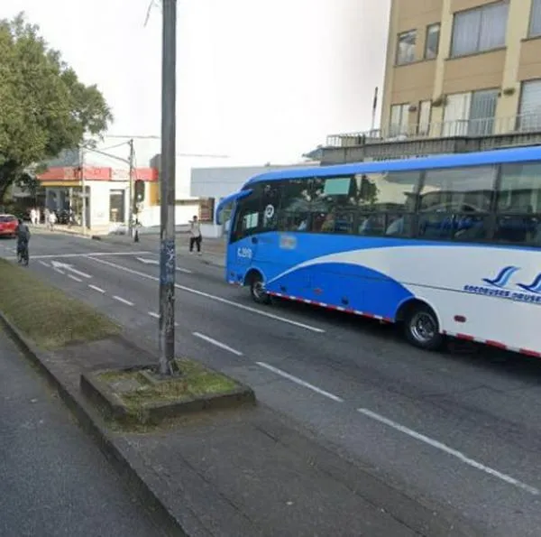 Adulta mayor se desplomó y murió cuando llegaba a una cita médica en la avenida Santander de Manizales