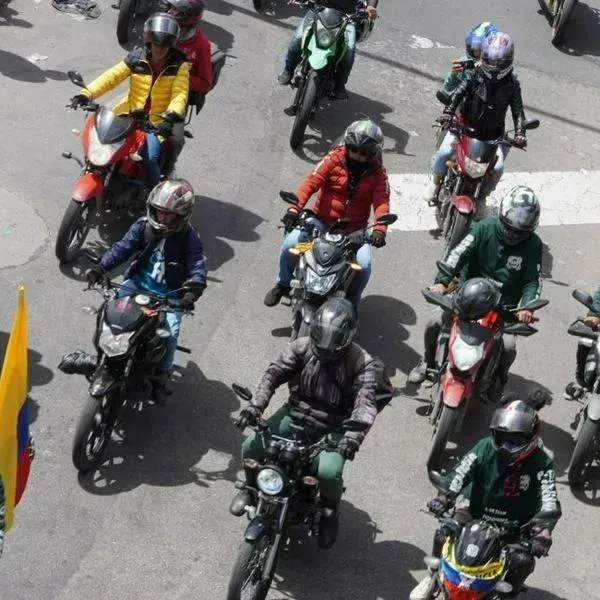Restricción para motos en Bogotá: detalles de cómo sería plan de Carlos Fernando Galán que afectaría a miles de conductores en la ciudad.