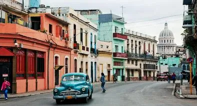 Colombianos ahora tramitarán visa electrónica para ir a Cuba