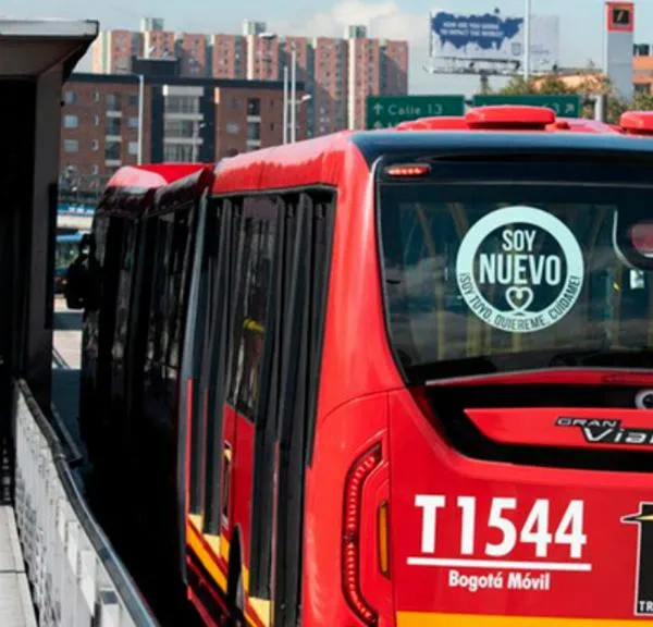 Hallan un cuerpo sin vida a las afueras de concurrida estación de Transmilenio en Bogotá, hoy martes 25 de febrero de 2025. Acá, los detalles.
