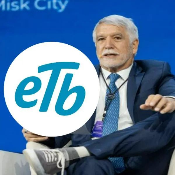 Enrique Peñaloza, con tristeza, aseguró que la empresa ETB desaparecerá en un futuro, luego de que hoy sufriera una estrepitosa caída en sus acciones.