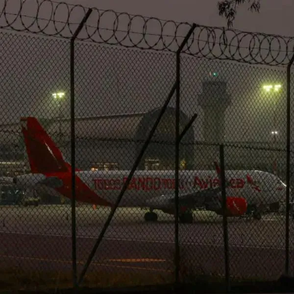 Aeropuerto José María Córdova hoy tiene retrasos en vuelos por mal clima