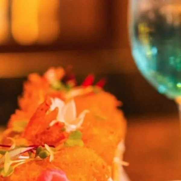 Restaurante para celebrar el Día de la Mujer en Bogotá con música en vivo
