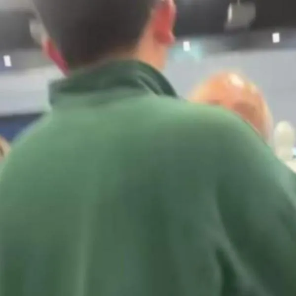 Señalan a joven en centro comercial de Bogotá por grabar a mujer en vestidor
