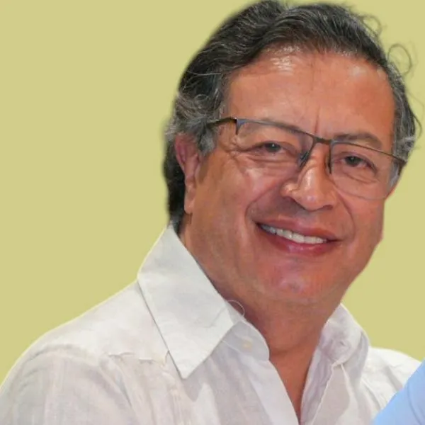 Gustavo Petro y Andrés Petro, en nota sobre que el joven se casó