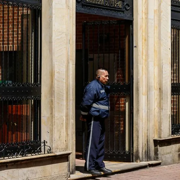 Cursos para vigilantes.
