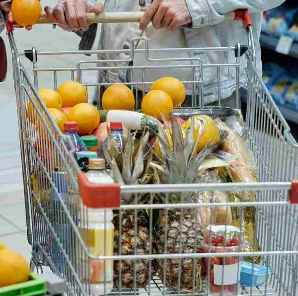 Supermercado en Bogotá sacó promociones irresistibles: hay productos en $2.000