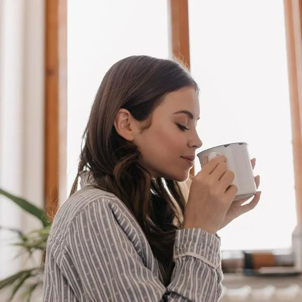 ¿Cuál es la hora correcta para tomar café? Expertos dan solución