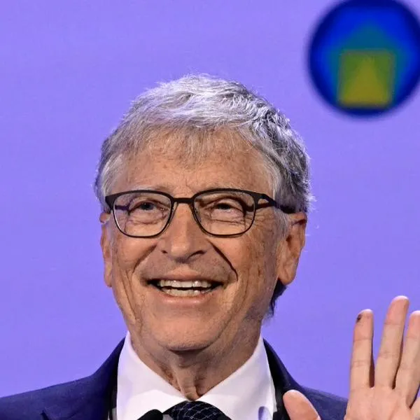 Bill Gates revela las tres carreras mejor pagadas en próximos años.