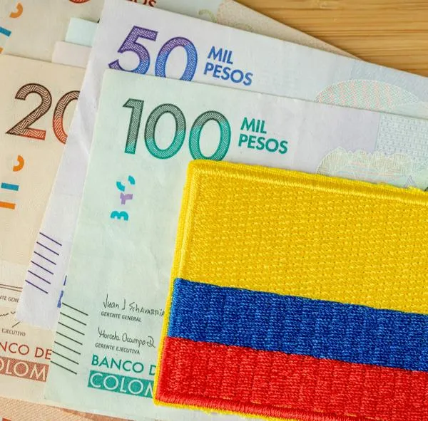Billetes de 20.000, 50.000 y 100.000 pesos en Colombia tendrán cambio en 2030 por la reducción que estiman los bancos del uso del efectivo. 