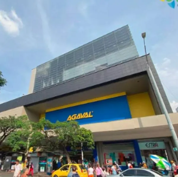 Dicen qué pasó con vigilante que mató a hombre en centro comercial de Medellín. El hombre tenía 45 años y llevaba un año trabajando.