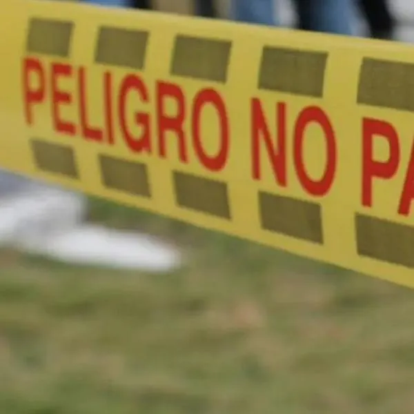 Asesinaron a joven que iba llegando a su casa en Bogotá; entregó la vida por evitar robo. Identificaron a una mujer que iba con grupo de ladrones.
