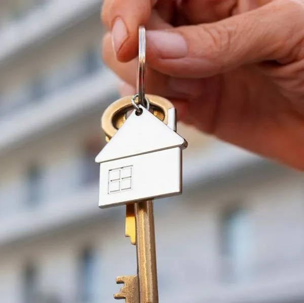 Indemnización que recibirían los que viven en arriendo por error de propietarios